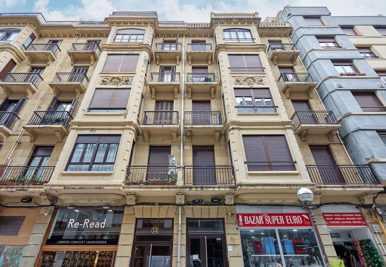Apartment in San Sebastián - IZPIZUA II